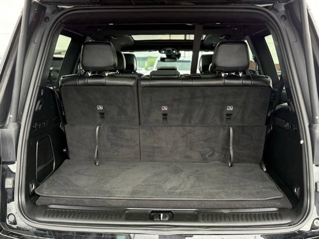 Used 2024 Jeep Wagoneer Series II AWD/4WD image 27