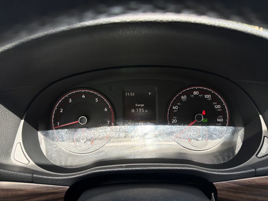 Used 2020 Volkswagen Passat 2.0T SEL image 28