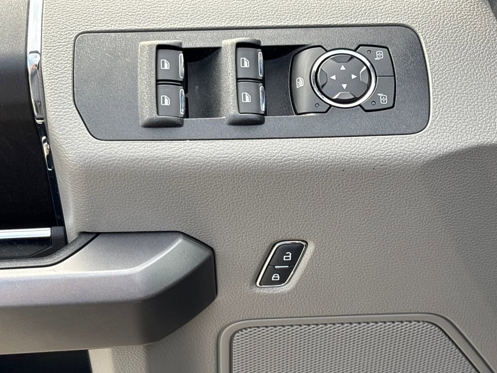 Certified 2019 Ford F150 XLT image 16