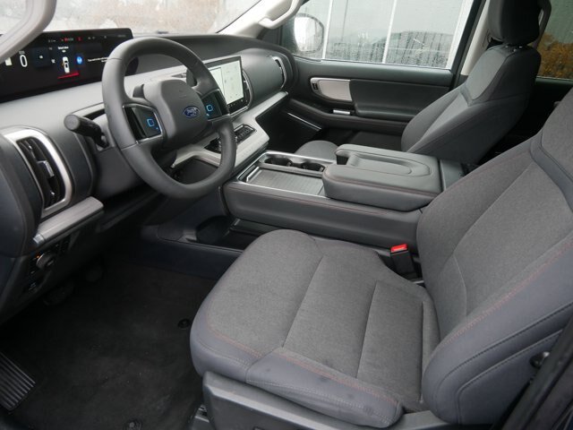 Certified 2025 Ford Expedition Max Active AWD/4WD image 12