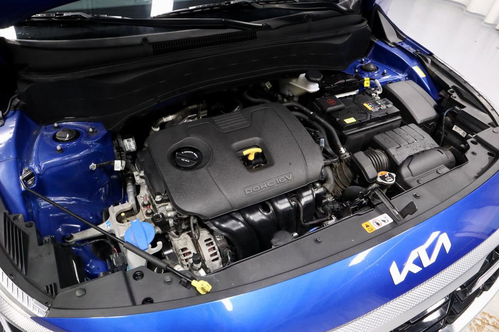 Used 2025 Kia Seltos S image 16