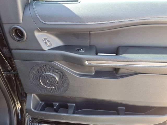 Certified 2024 Ford Expedition XLT AWD/4WD image 30