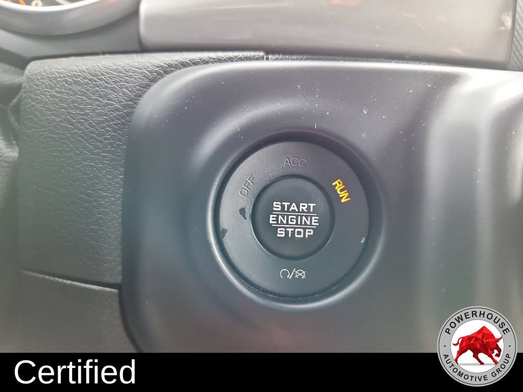 Used 2019 Jeep Wrangler Unlimited Sahara AWD/4WD image 33