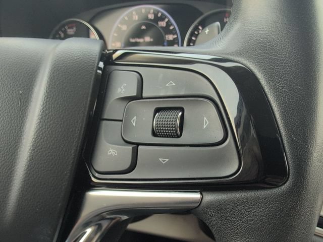 Used 2022 Buick Enclave Avenir w/ Avenir Technology Package FWD image 25
