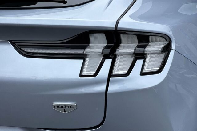 Certified 2022 Ford Mustang Mach-E California Route 1 RWD image 24