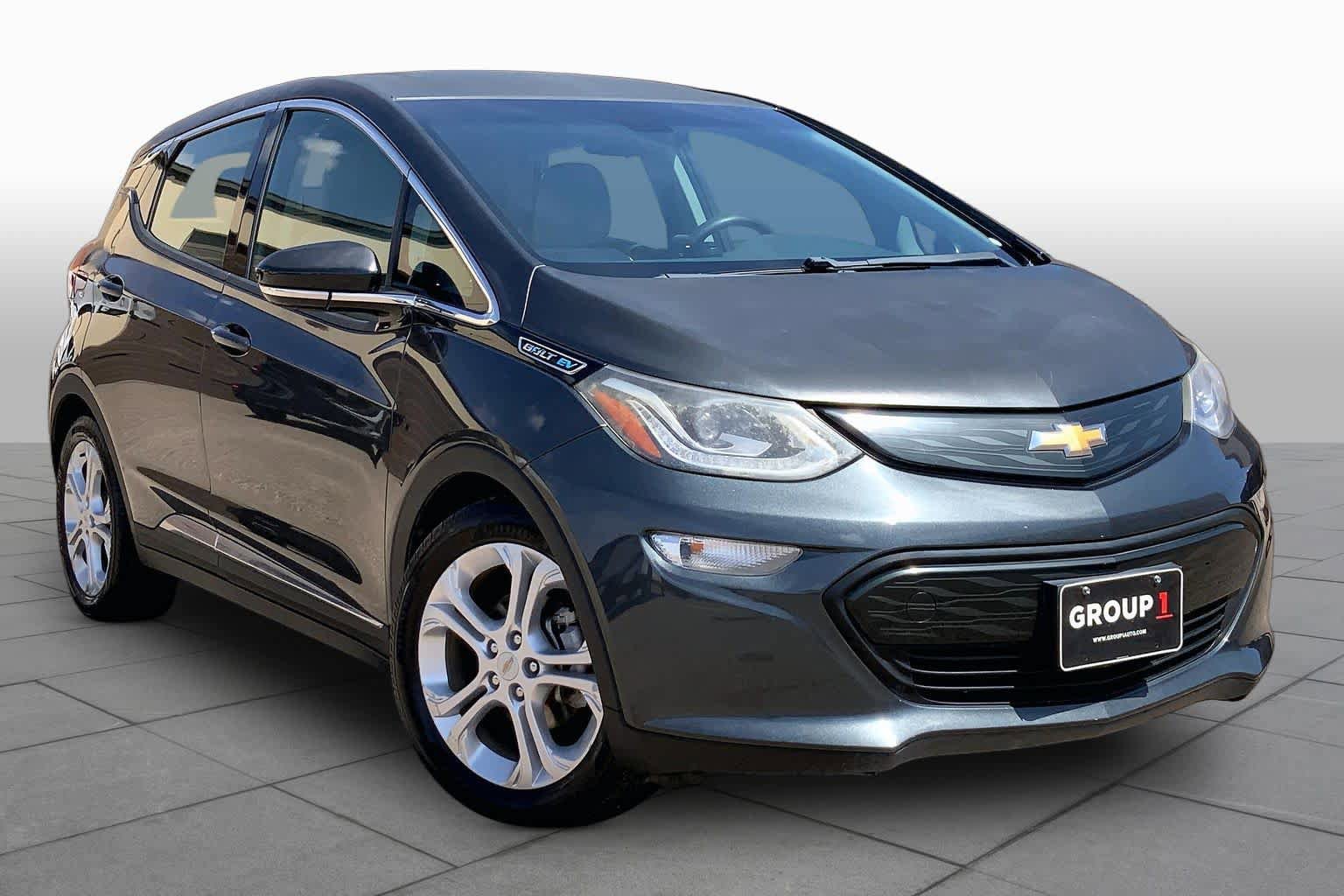 Used 2017 Chevrolet Bolt LT FWD image 2