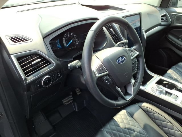 Certified 2024 Ford Edge Titanium w/ Equipment Group 301A AWD/4WD image 16