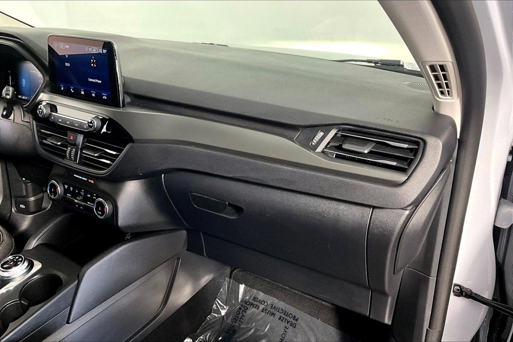 Certified 2026 Ford Escape Active FWD image 16