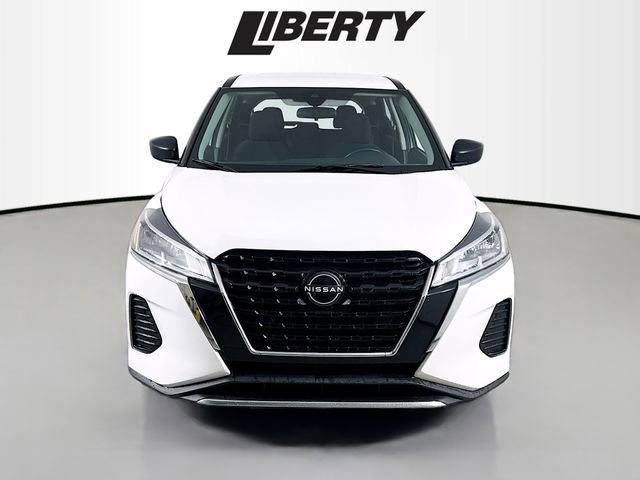 Used 2023 Nissan Kicks S video 2