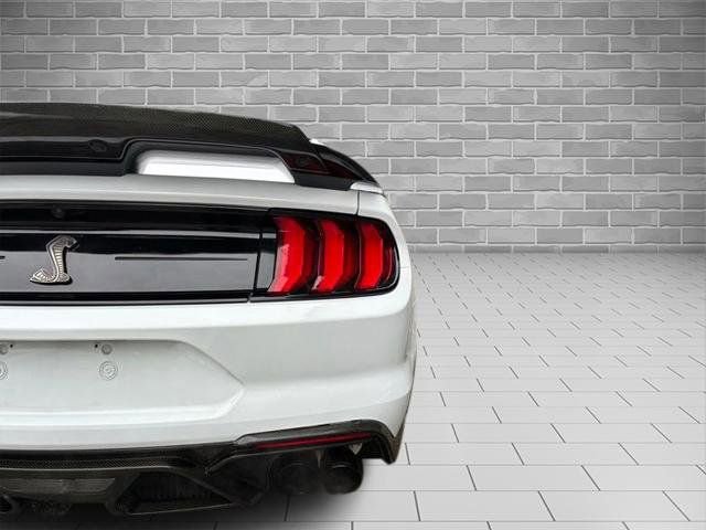 Certified 2021 Ford Mustang Shelby GT500 w/ Technology Package RWD image 8