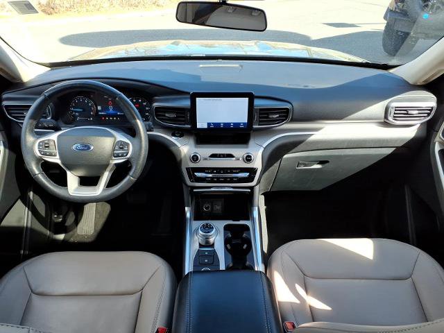 Certified 2023 Ford Explorer XLT w/ Equipment Group 202A image 15