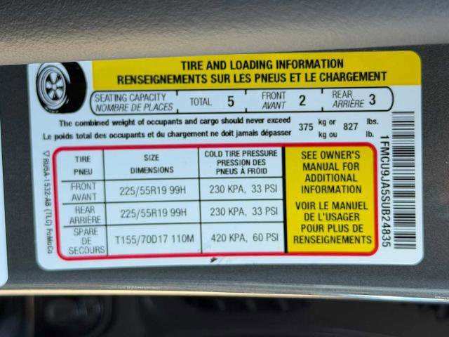 Certified 2025 Ford Escape Platinum AWD/4WD image 27