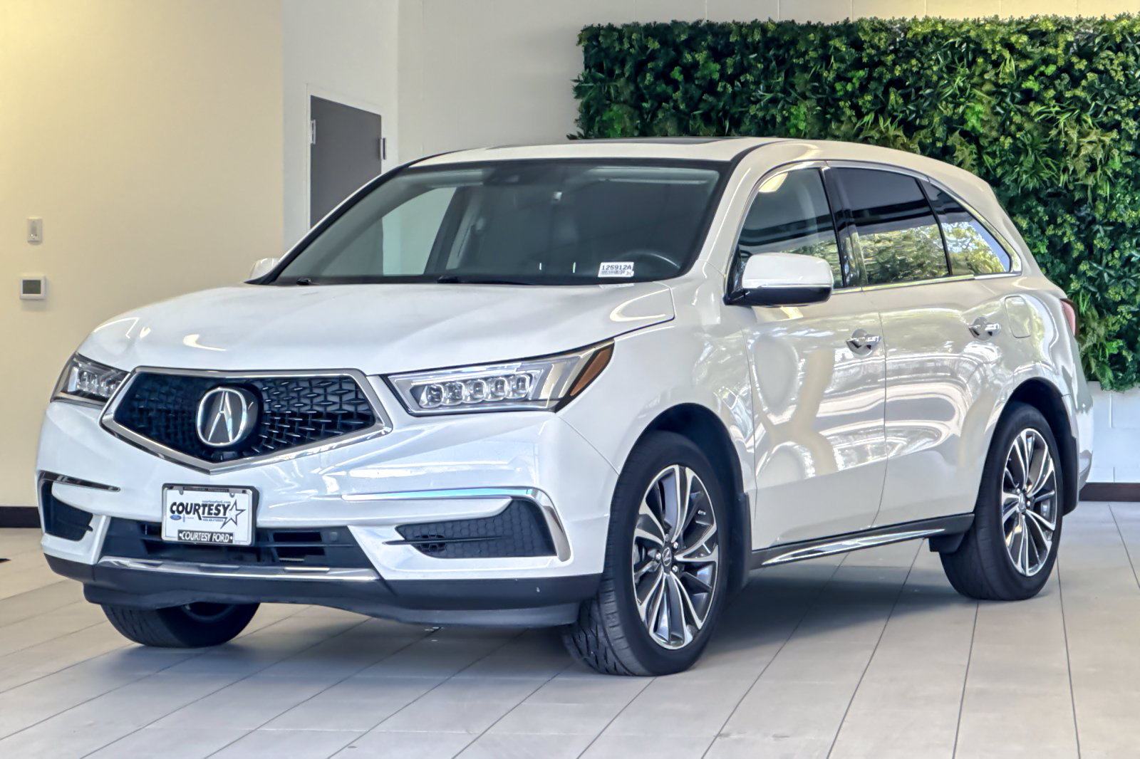 Used 2020 Acura MDX w/ Technology Package AWD/4WD image 8