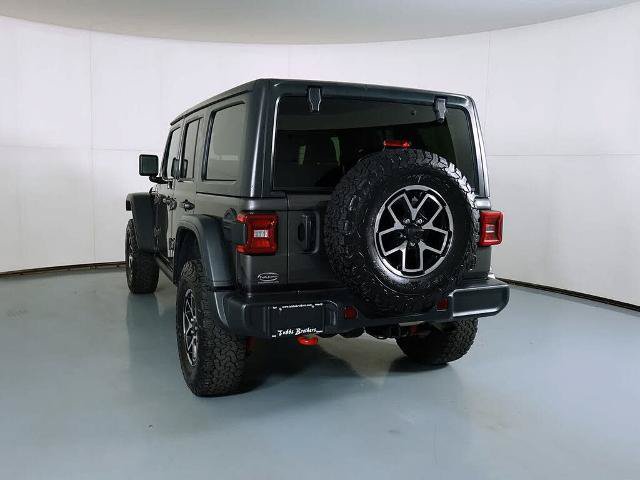 Used 2025 Jeep Wrangler Unlimited Rubicon AWD/4WD image 5