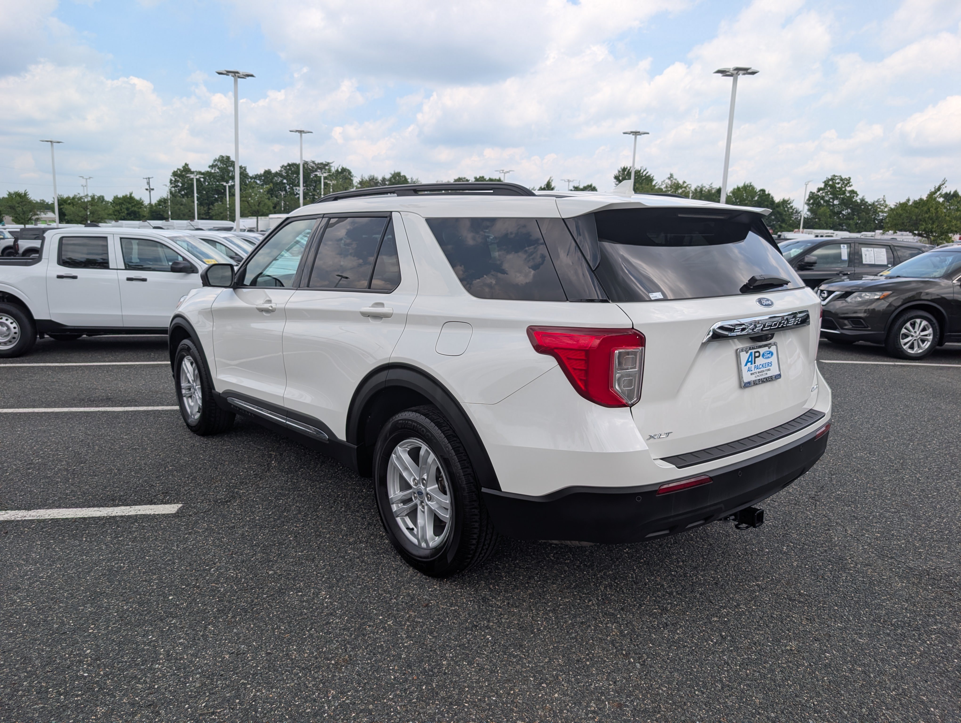 Certified 2023 Ford Explorer XLT AWD/4WD image 5