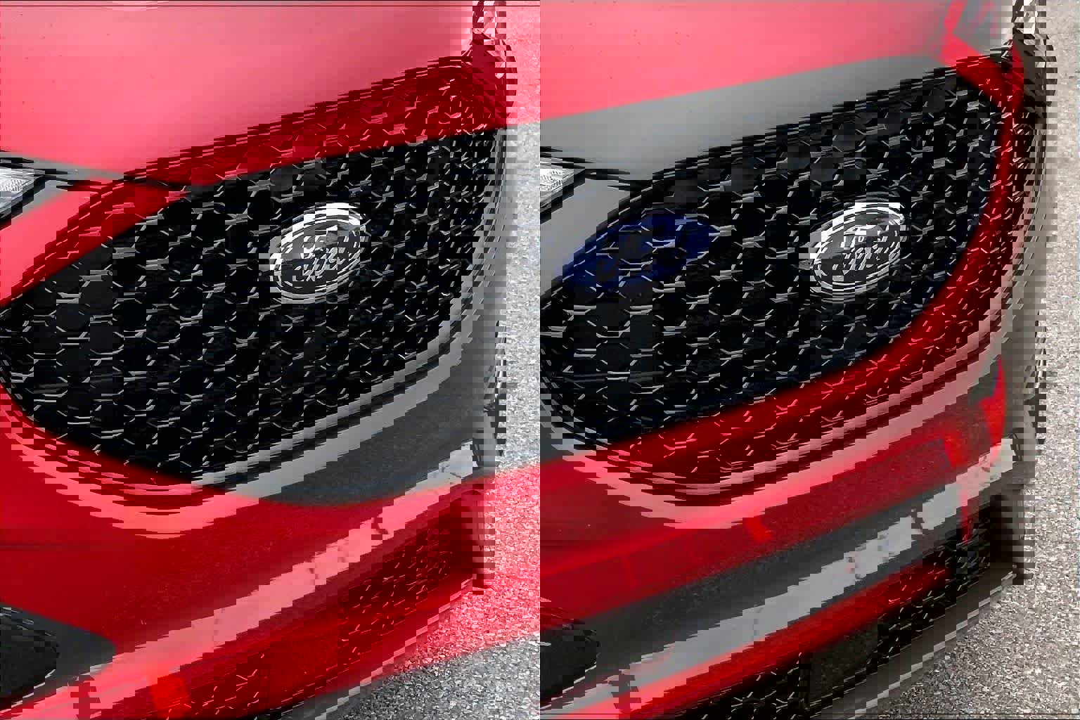 Certified 2024 Ford Edge ST-Line image 29