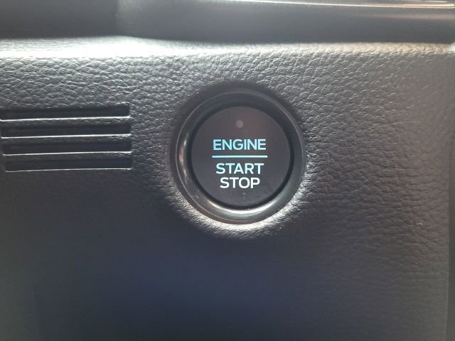 Certified 2023 Ford Ranger Lariat w/ Tremor Off-Road Package image 18