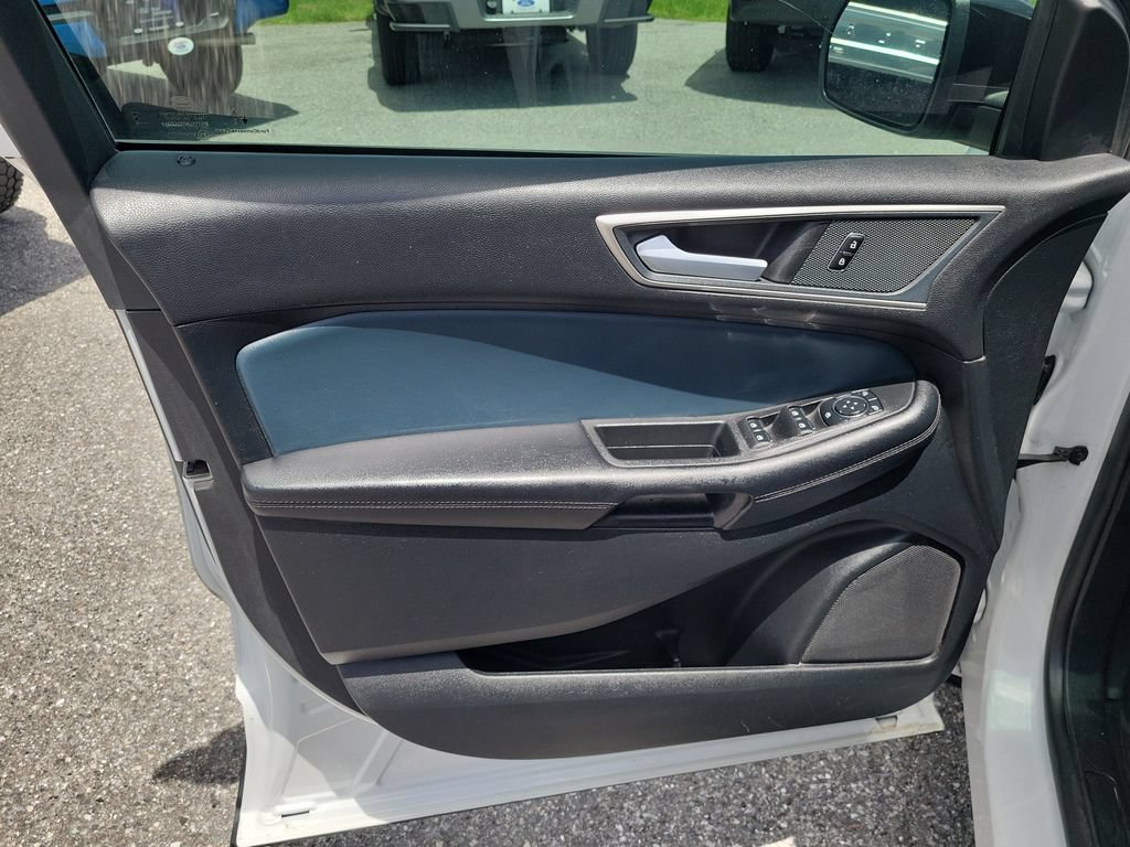Certified 2023 Ford Edge SEL w/ Sport Appearance Package AWD/4WD image 21