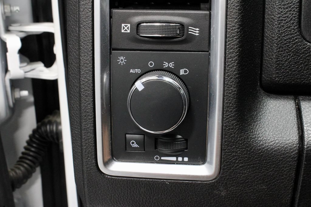 Used 2023 RAM 1500 Classic SLT w/ Electronics Group AWD/4WD image 25