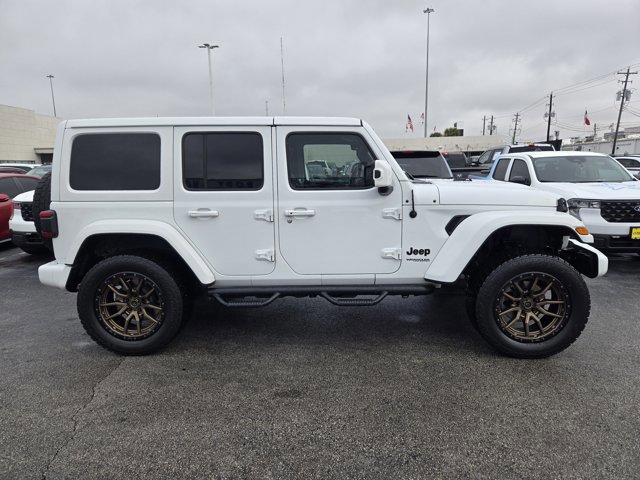 Used 2020 Jeep Wrangler Unlimited Sahara image 4
