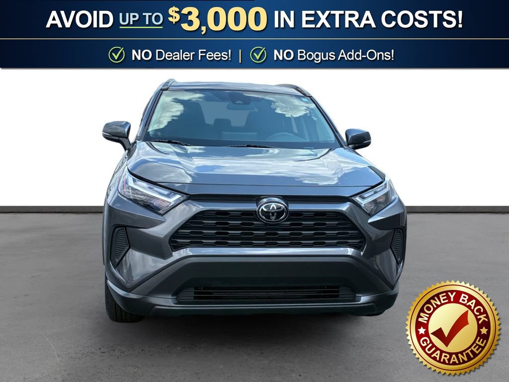 Used 2024 Toyota RAV4 XLE FWD image 11