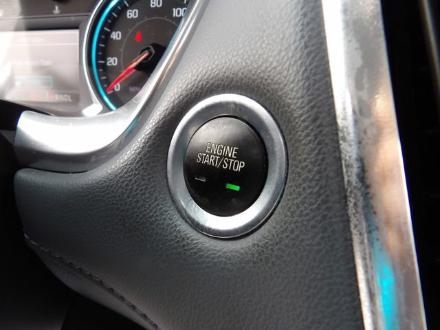 Used 2018 Chevrolet Traverse LT FWD image 19