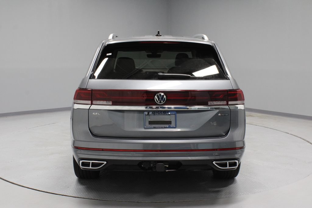 Used 2024 Volkswagen Atlas SEL Premium R-Line AWD/4WD image 11