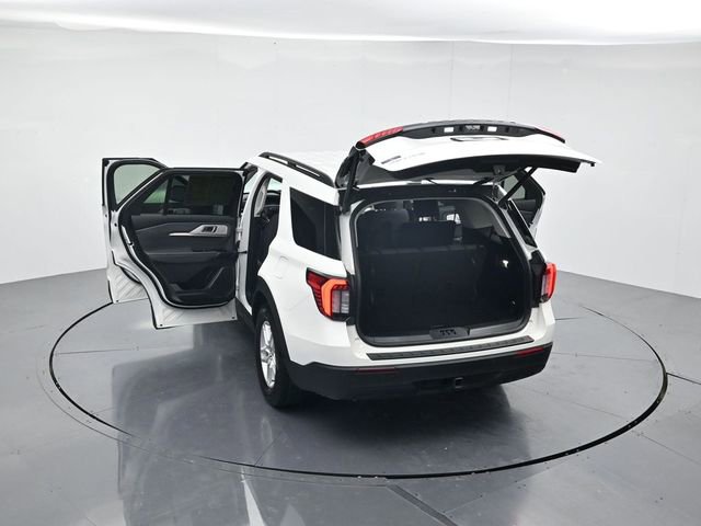 Certified 2025 Ford Explorer Active image 46