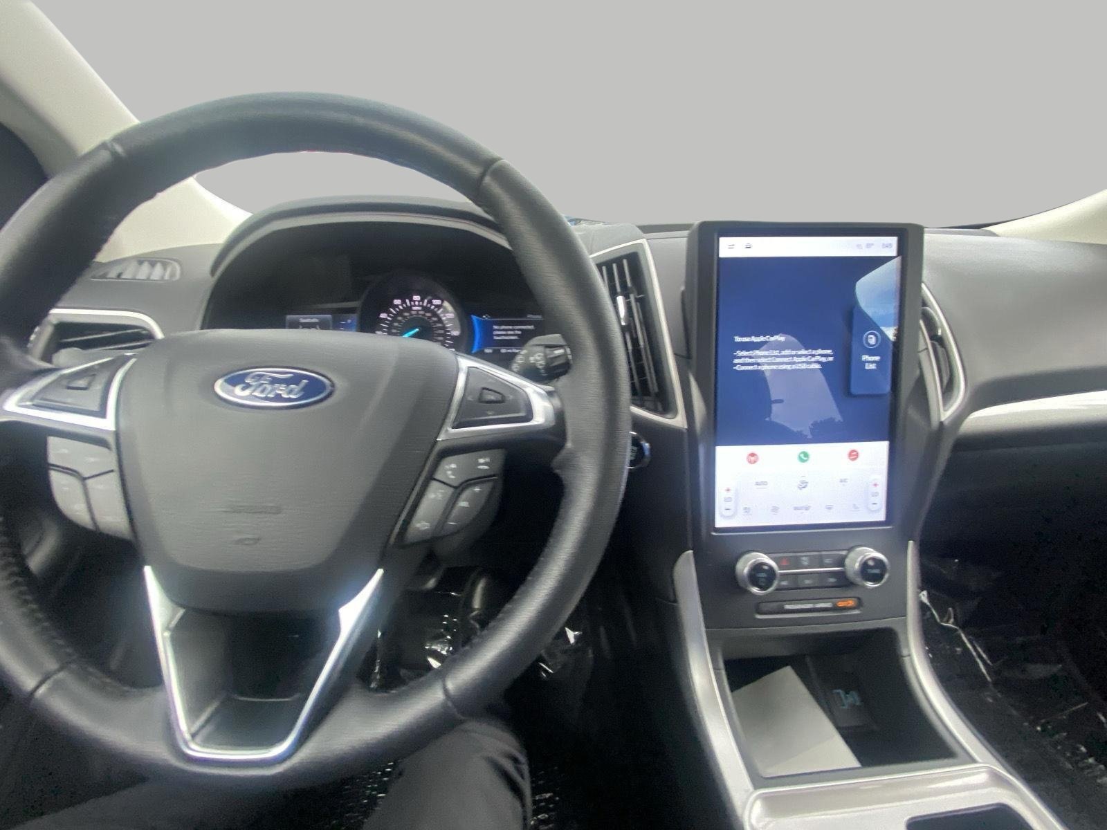 Certified 2024 Ford Edge SEL w/ Convenience Package AWD/4WD image 16