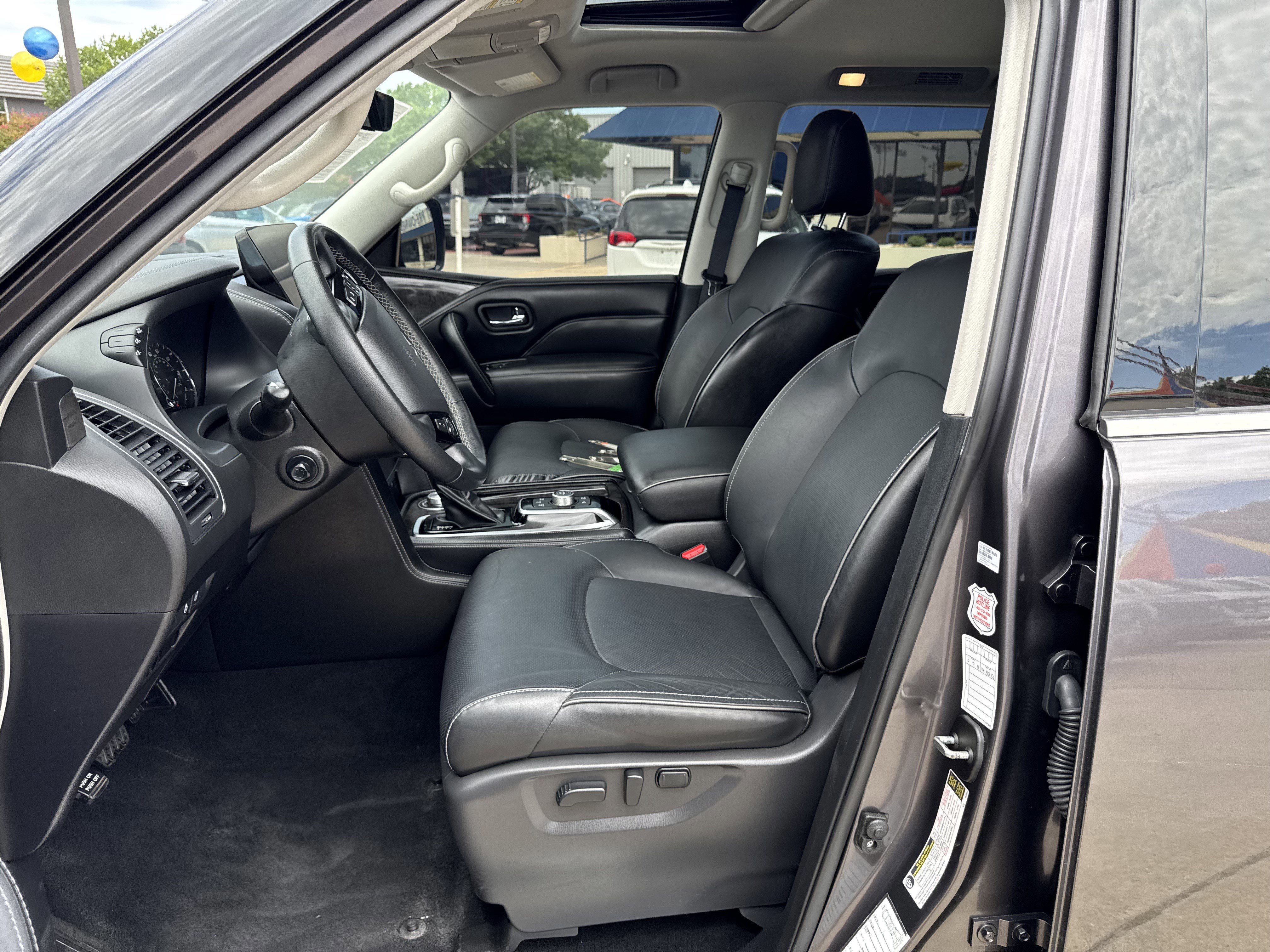 Used 2024 INFINITI QX80 Luxe image 17