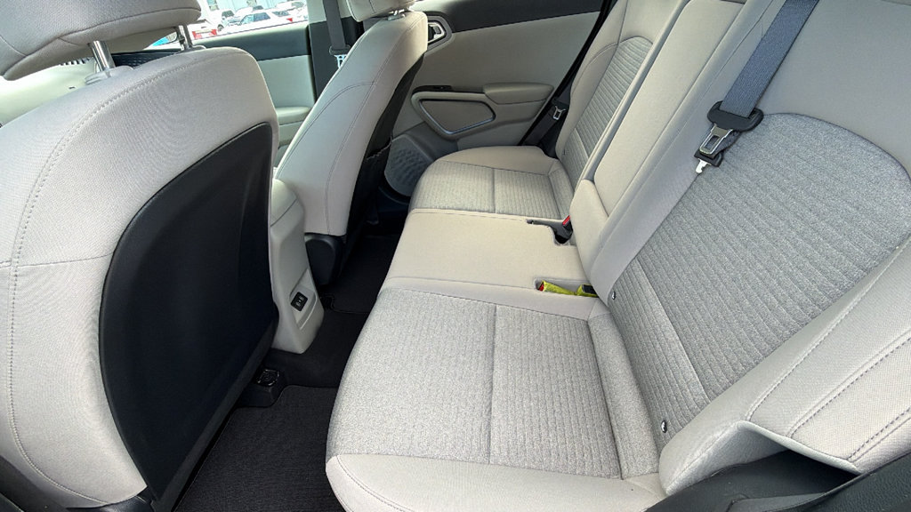 Used 2024 Kia Soul EX FWD image 24