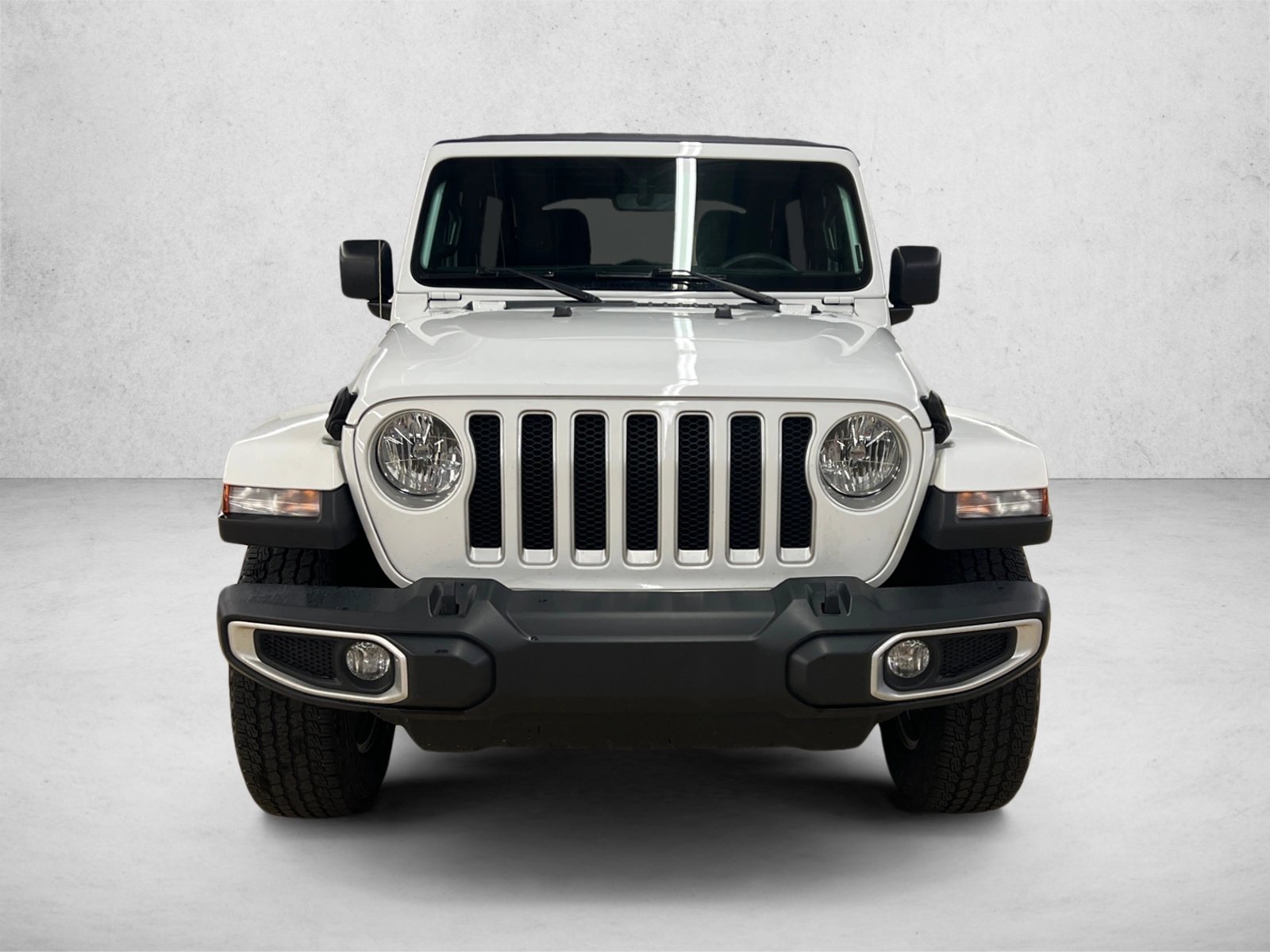 Used 2023 Jeep Wrangler Unlimited Sahara w/ Cold Weather Group AWD/4WD image 2