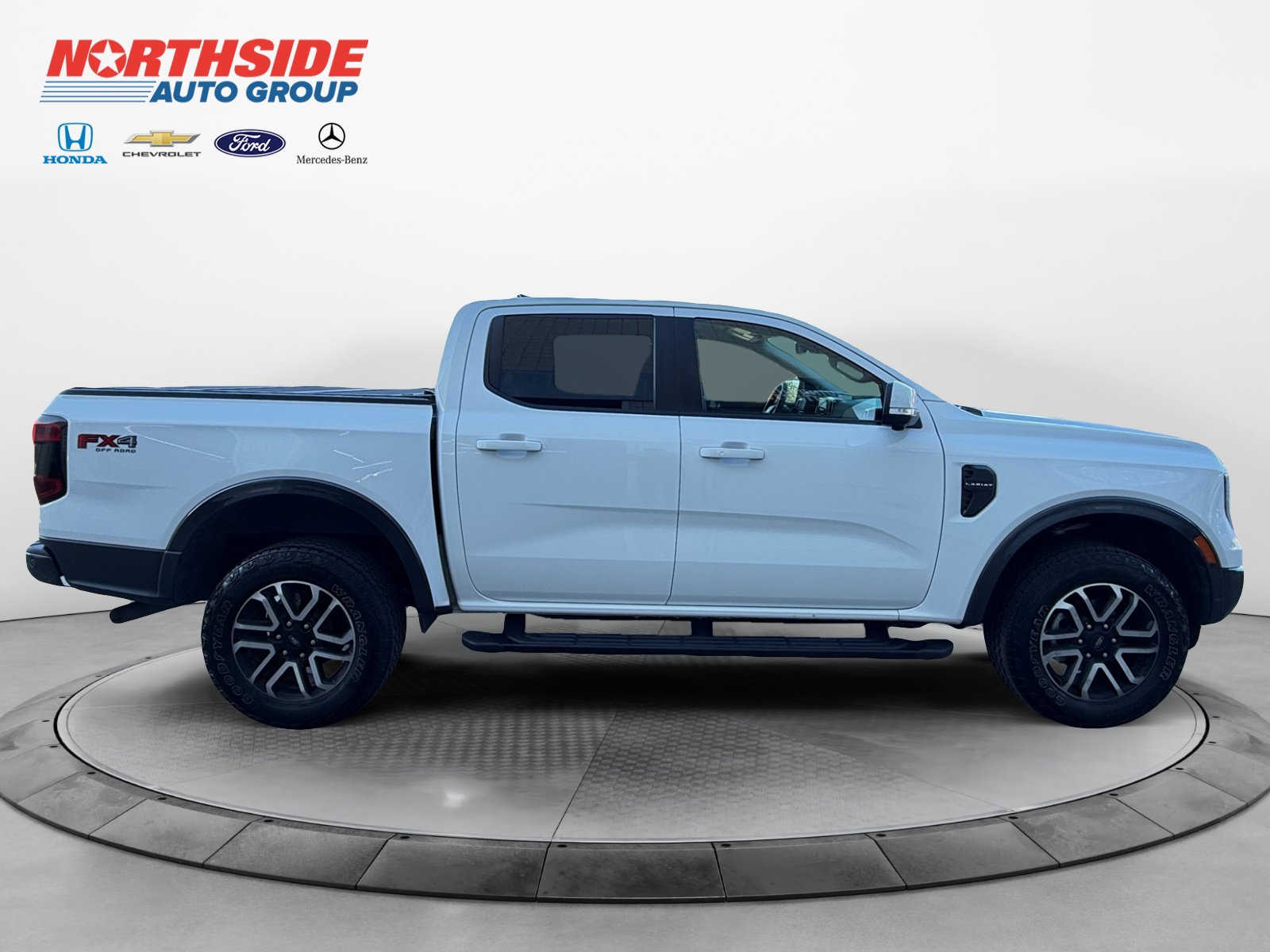 Certified 2024 Ford Ranger Lariat w/ FX4 Off-Road Package AWD/4WD image 8
