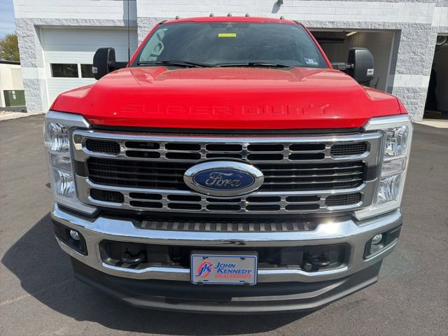 Certified 2023 Ford F350 XLT w/ Snow Plow/Camper Package AWD/4WD image 9