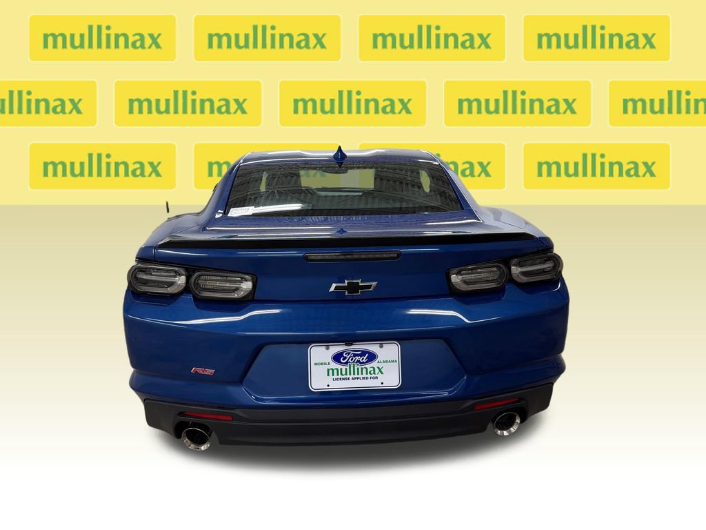 Used 2022 Chevrolet Camaro LT w/ RS Package RWD image 9
