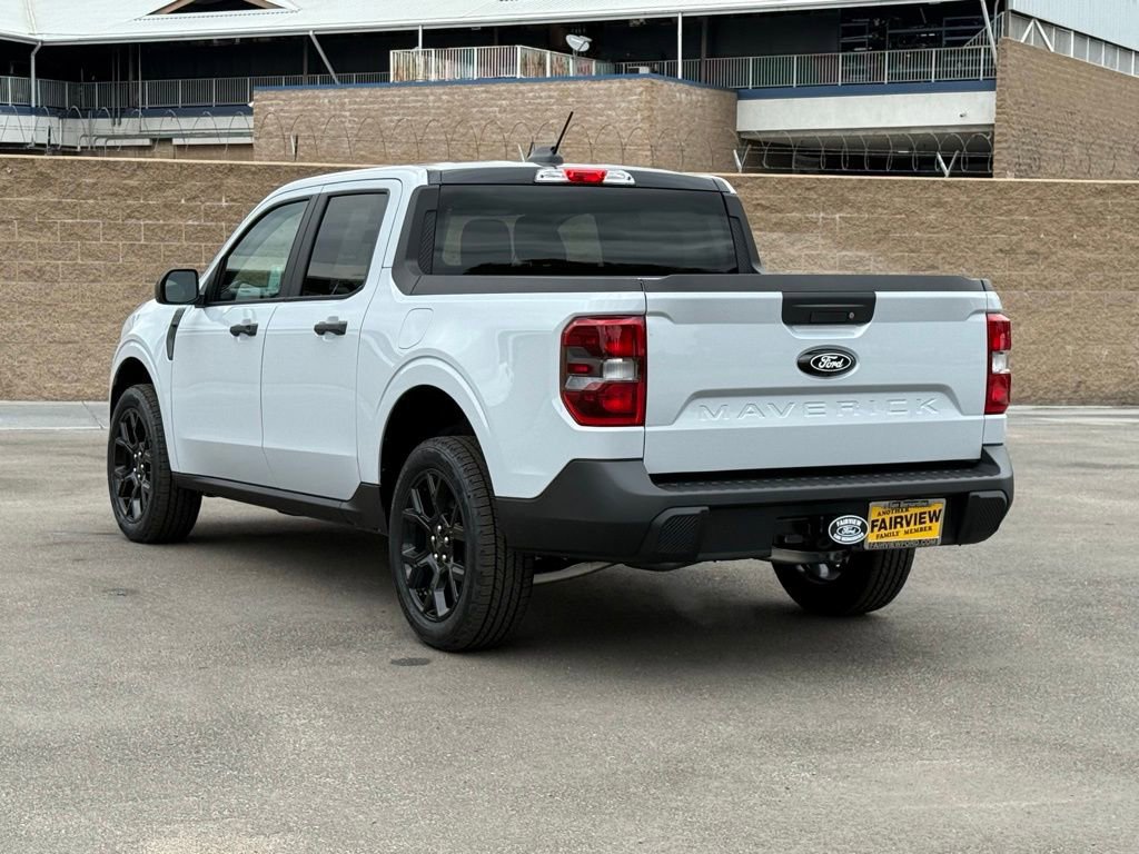 Certified 2025 Ford Maverick XLT w/ Black Appearance Package image 2