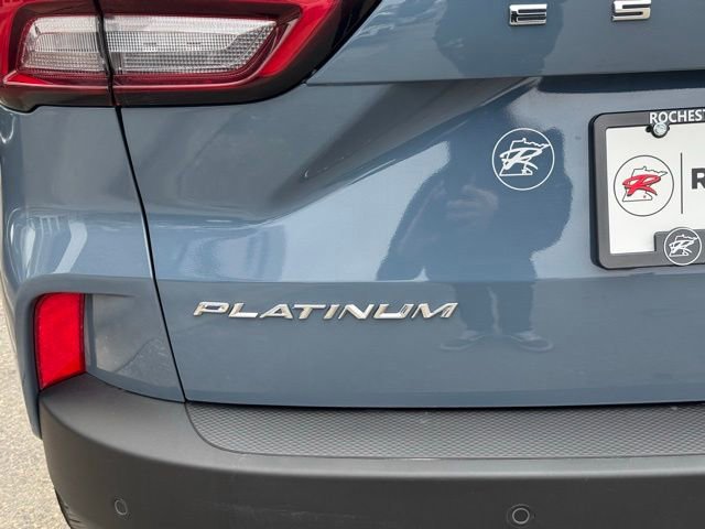 Certified 2025 Ford Escape Platinum image 39