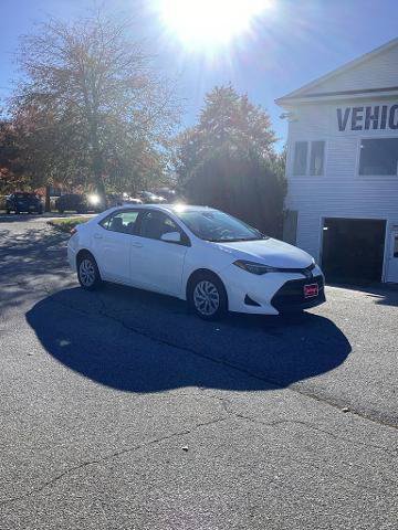 Used 2018 Toyota Corolla LE FWD image 7