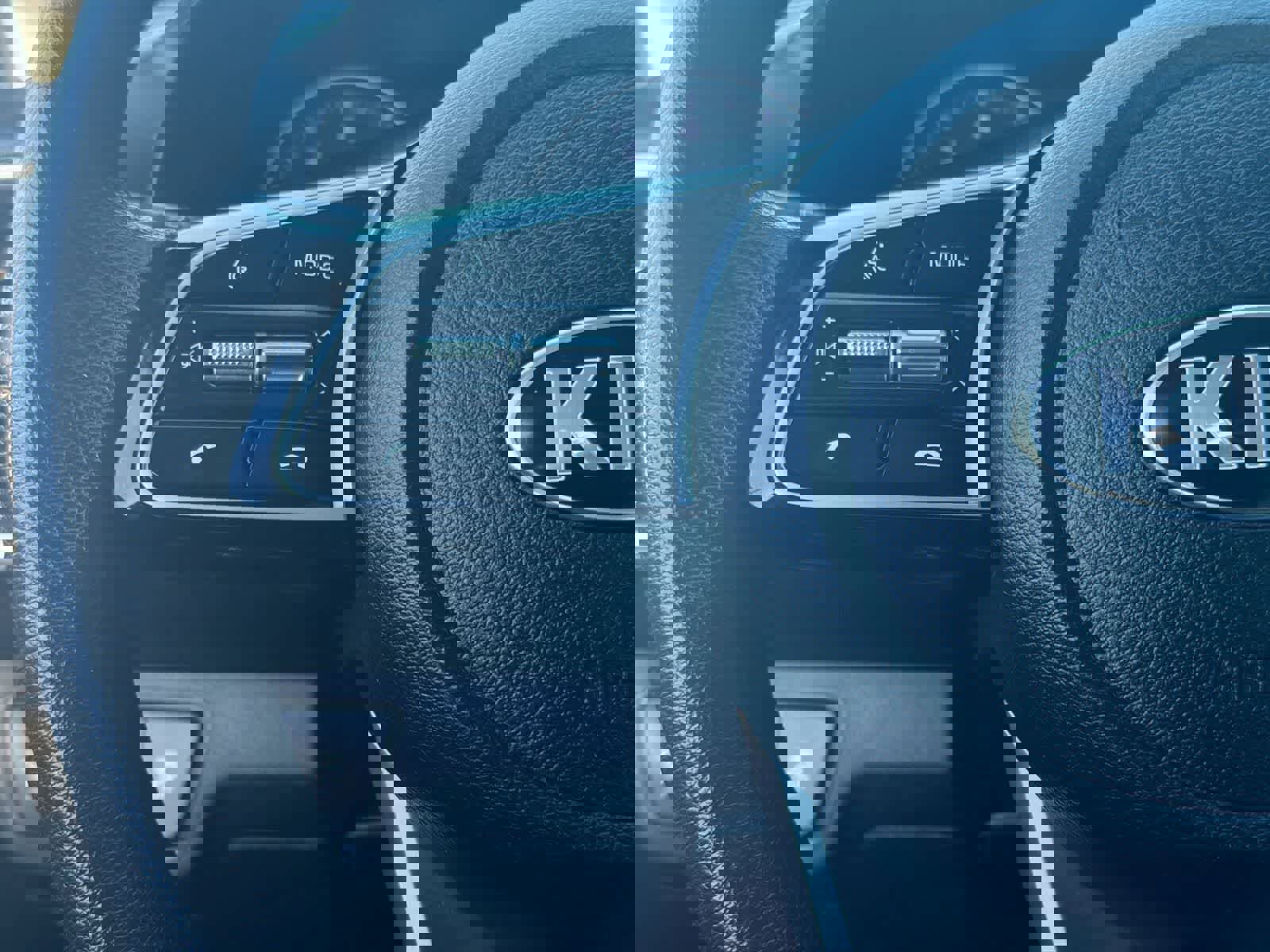 Used 2021 Kia Forte LXS image 24