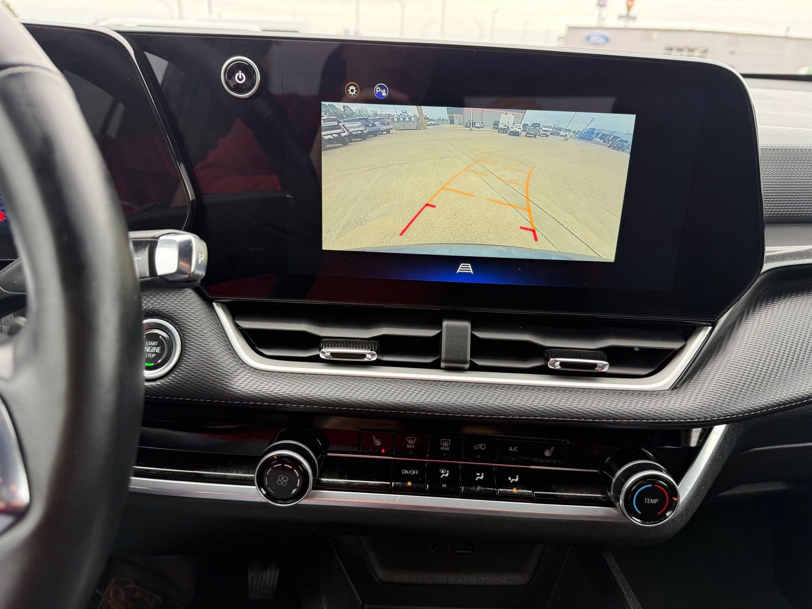 Used 2025 Chevrolet Equinox LT image 15