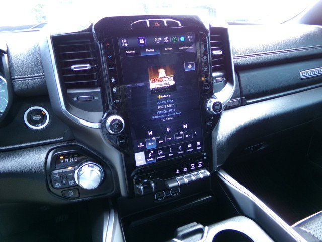 Used 2022 RAM 1500 Laramie w/ Sport Appearance Package AWD/4WD image 19