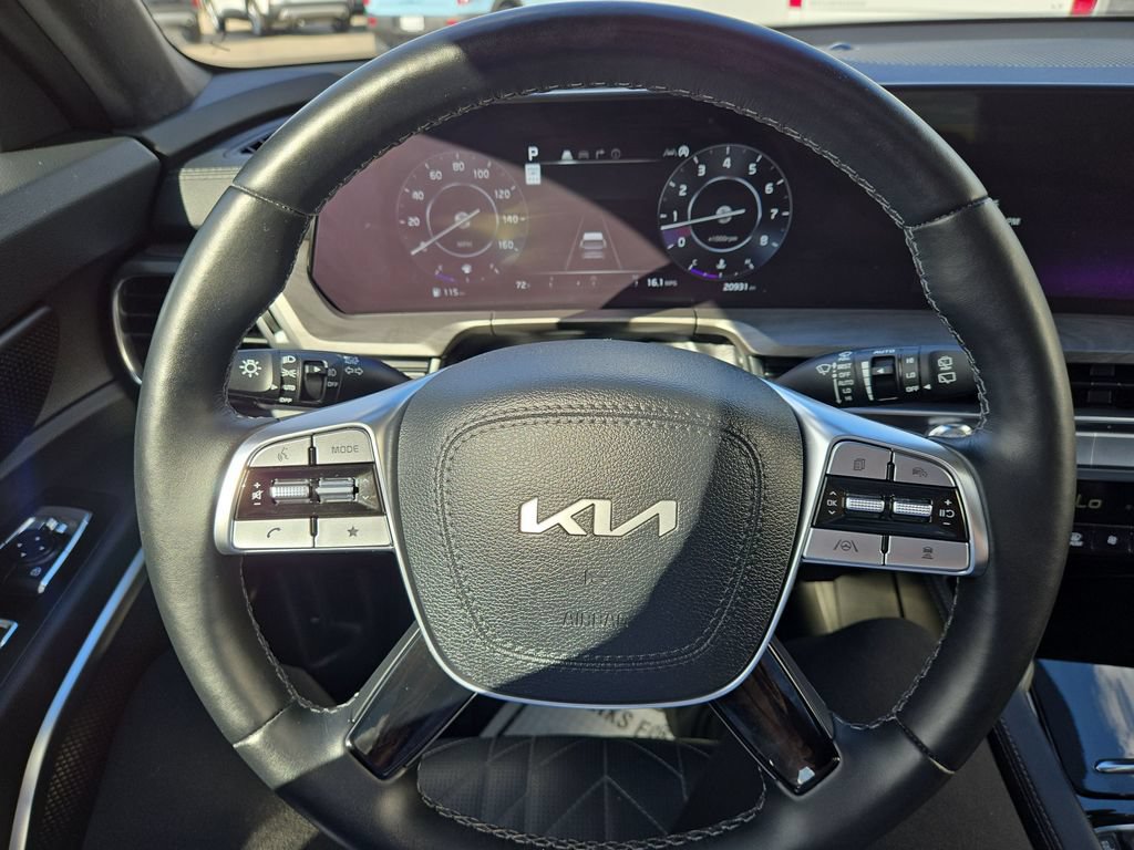 Used 2024 Kia Telluride SX Prestige X-Line AWD/4WD image 19