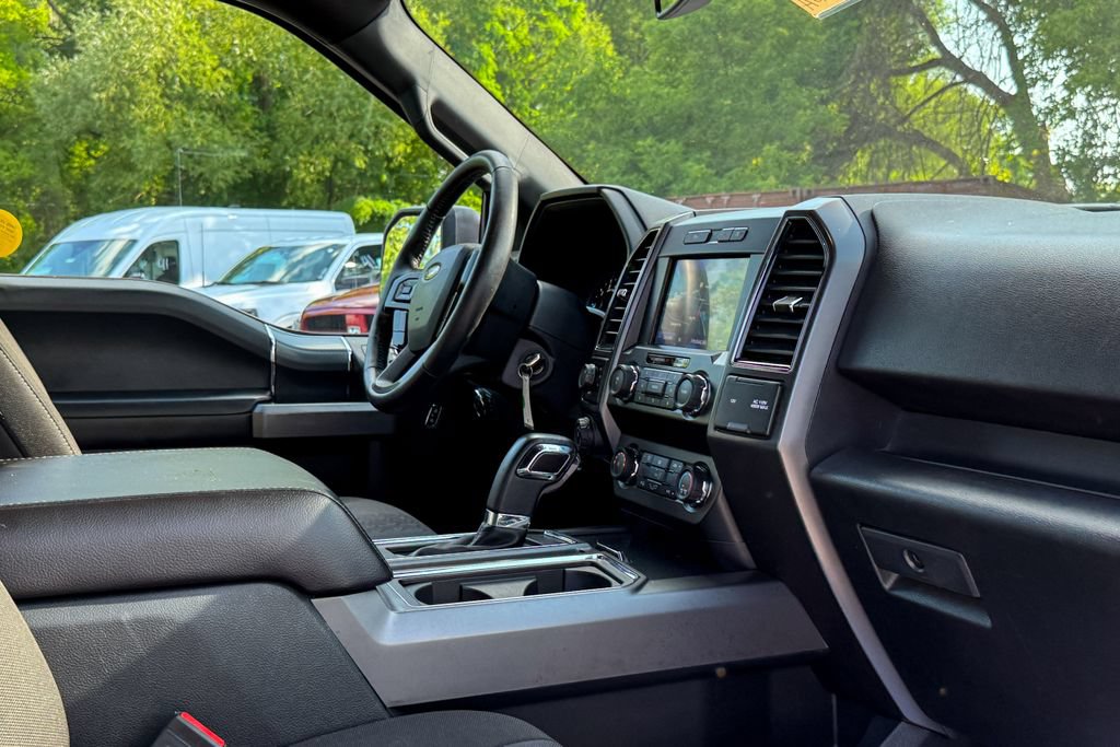 Certified 2019 Ford F150 XLT w/ Equipment Group 302A Luxury AWD/4WD image 14