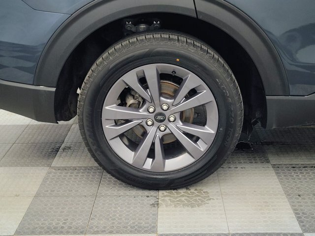 Certified 2024 Ford Explorer XLT w/ Equipment Group 202A AWD/4WD image 14