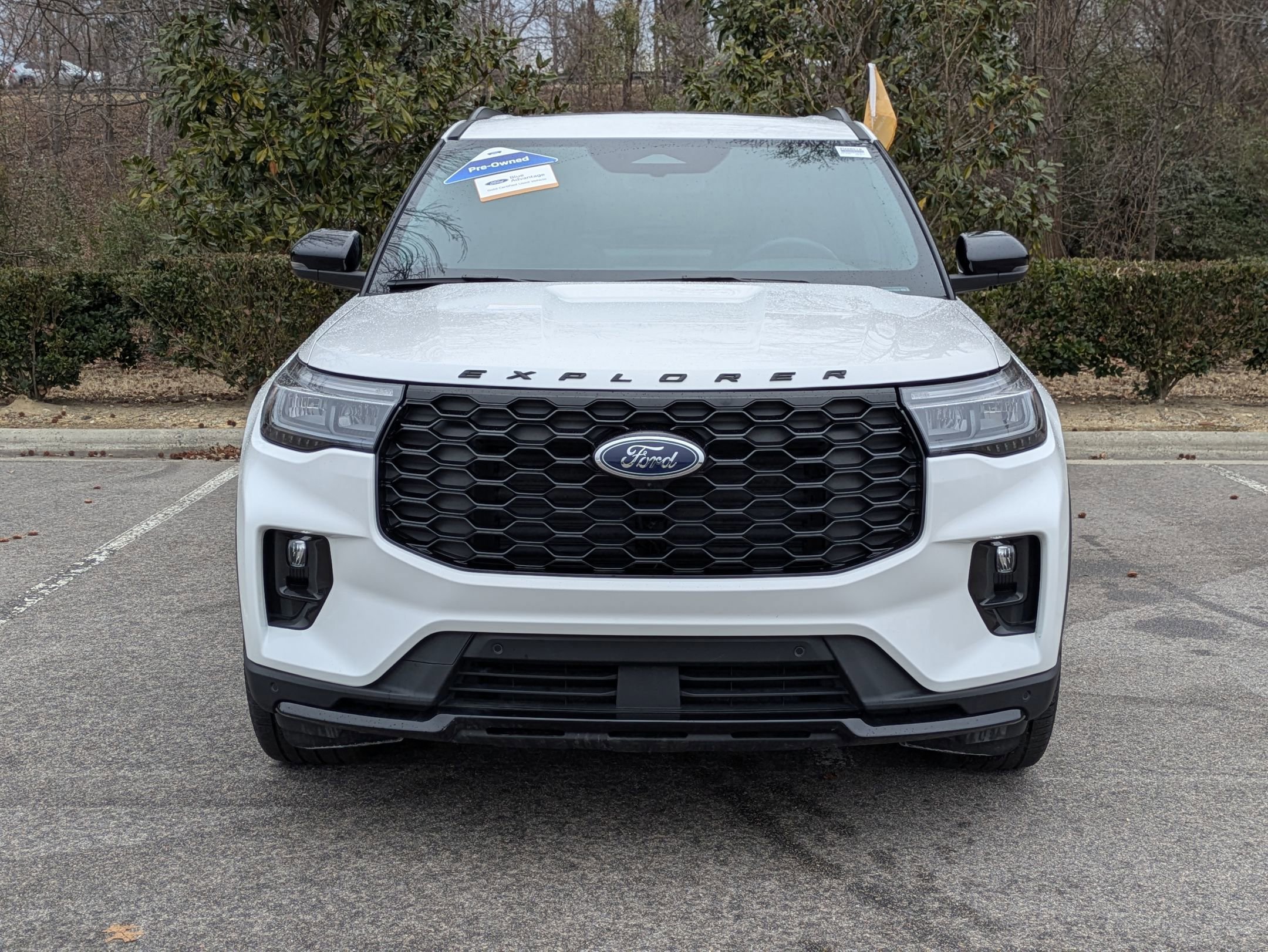 Certified 2025 Ford Explorer ST-Line w/ Premium Package image 10