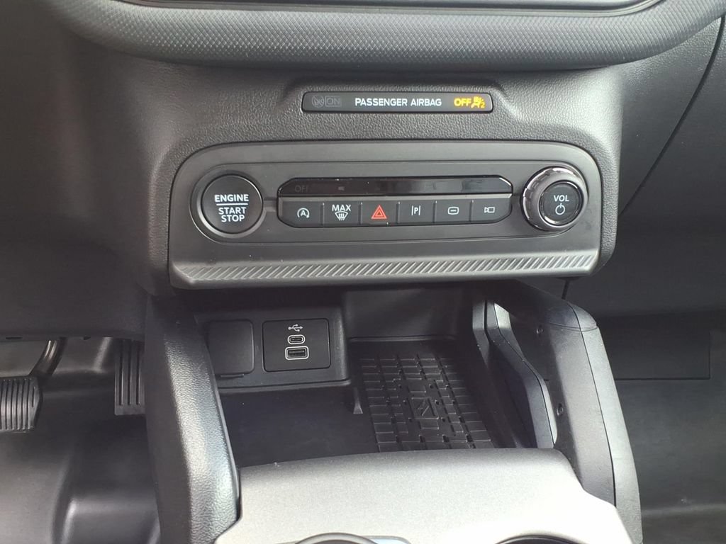 Certified 2025 Ford Bronco Sport Badlands AWD/4WD image 19