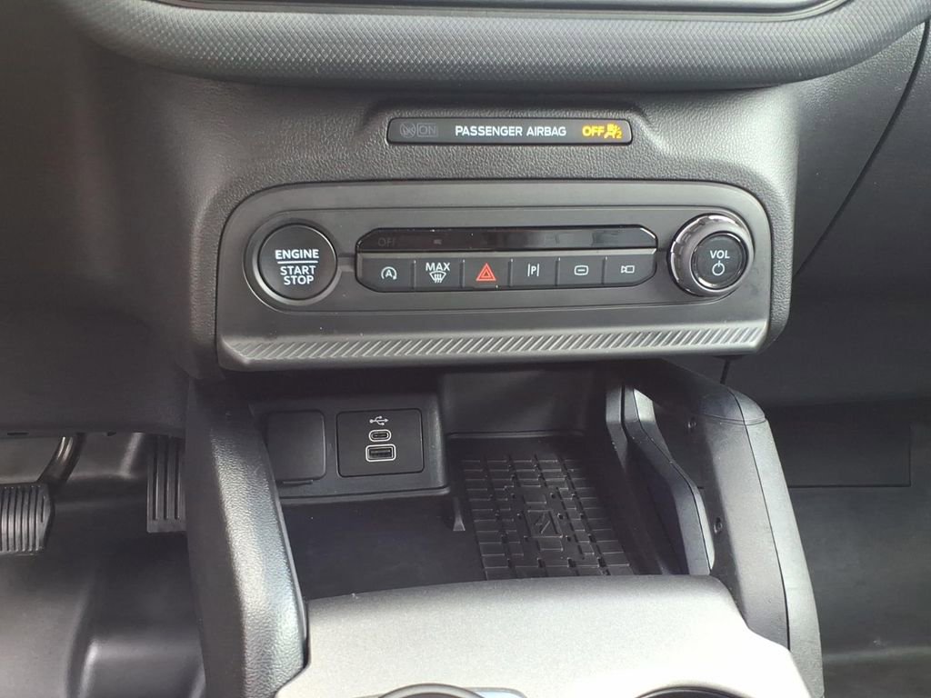 Certified 2025 Ford Bronco Sport Badlands AWD/4WD image 19