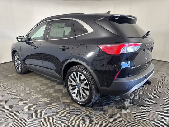 Certified 2020 Ford Escape Titanium AWD/4WD image 6