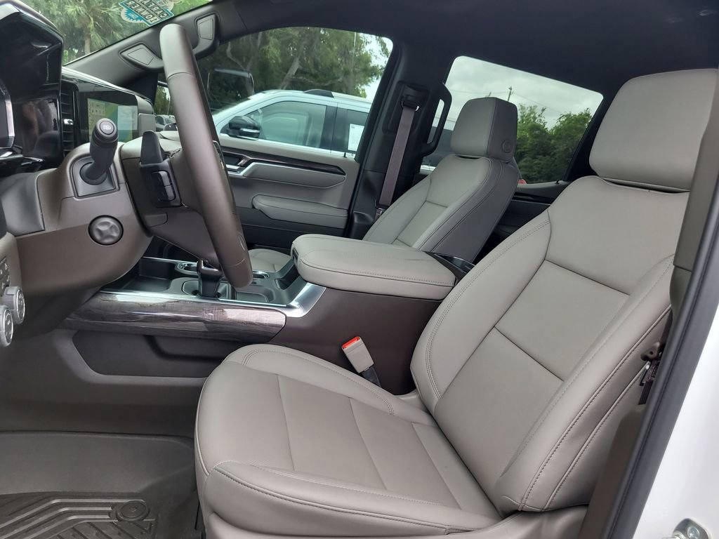 Used 2026 Chevrolet Silverado 1500 LTZ image 17