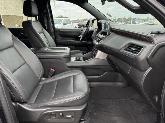 Used 2024 Chevrolet Suburban LT image 20